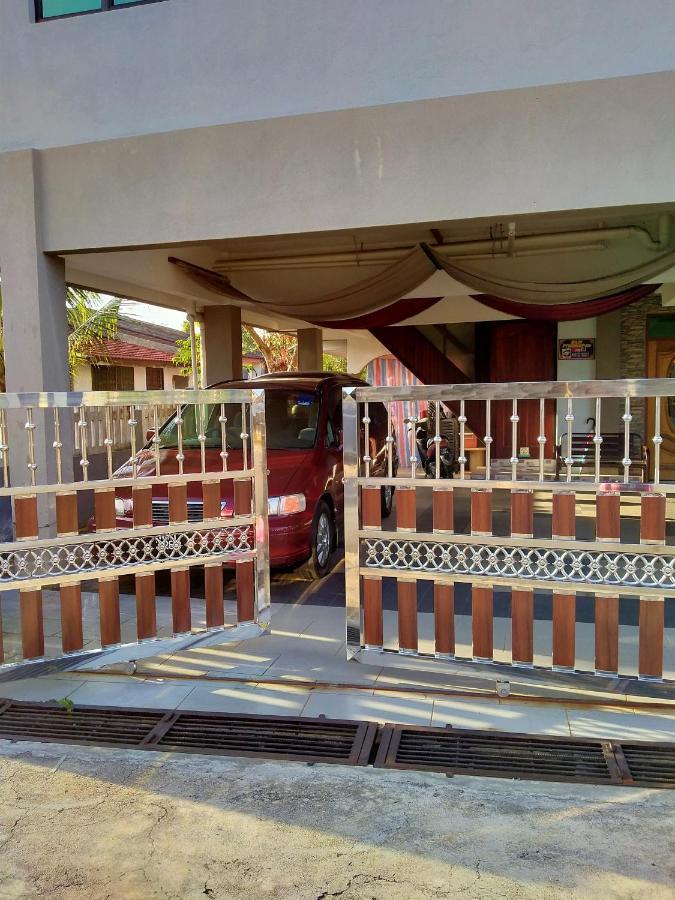 Penginapan Mycj - Roomstay Kuala Terengganu Exterior photo