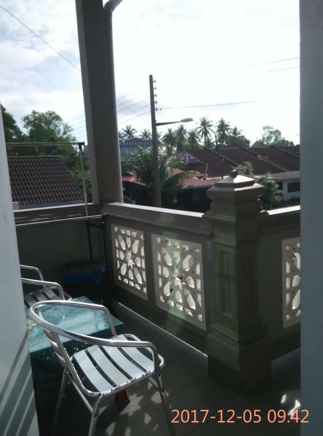 Penginapan Mycj - Roomstay Kuala Terengganu Exterior photo