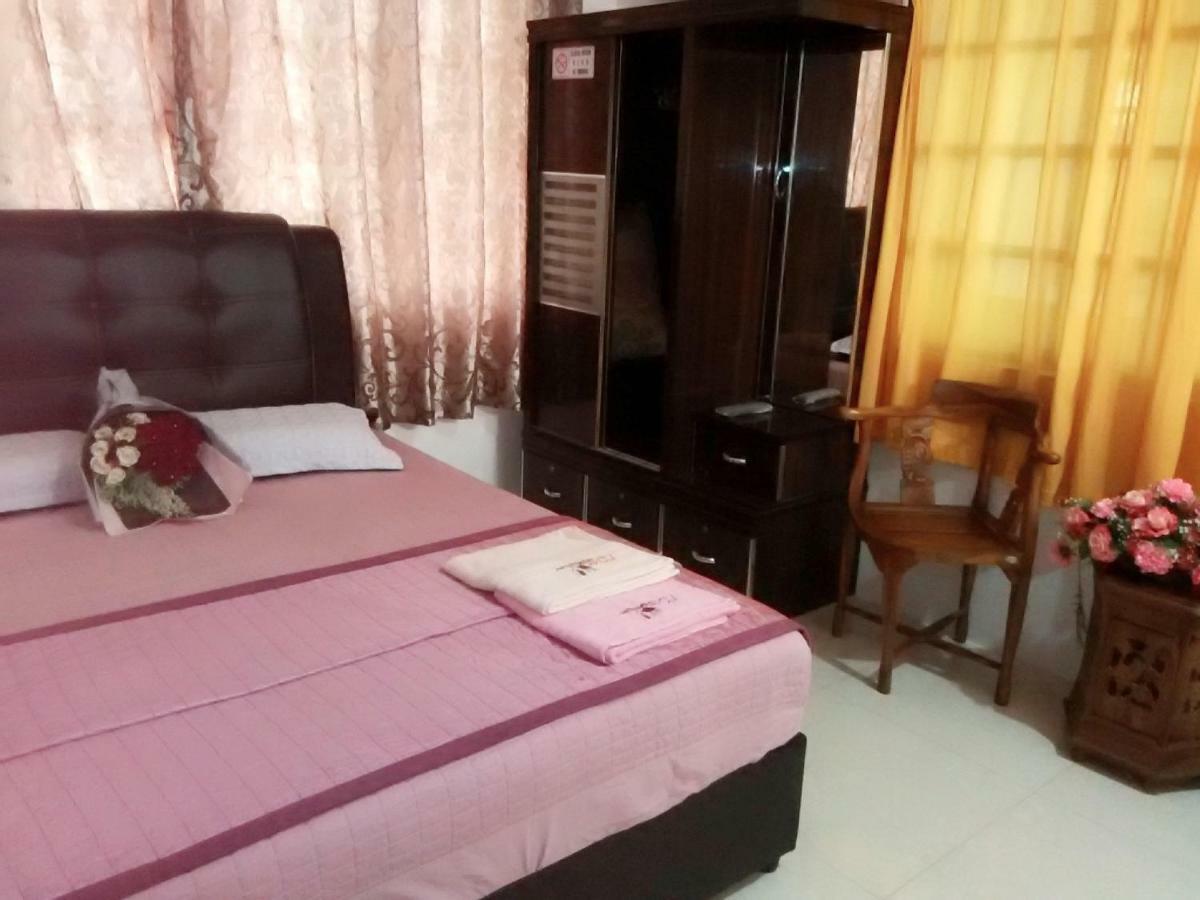 Penginapan Mycj - Roomstay Kuala Terengganu Exterior photo